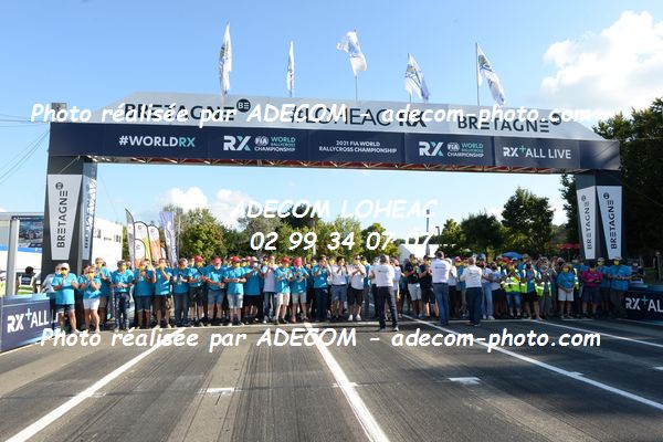 http://v2.adecom-photo.com/images//1.RALLYCROSS/2021/RALLYCROSS_LOHEACRX _2021/AMBIANCE_DIVERS/40E_4333.JPG